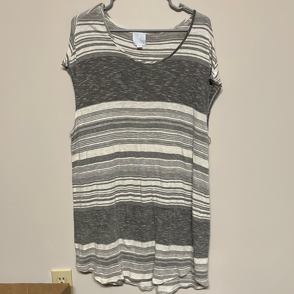Grey Striped dress- Sunday Woman XL.